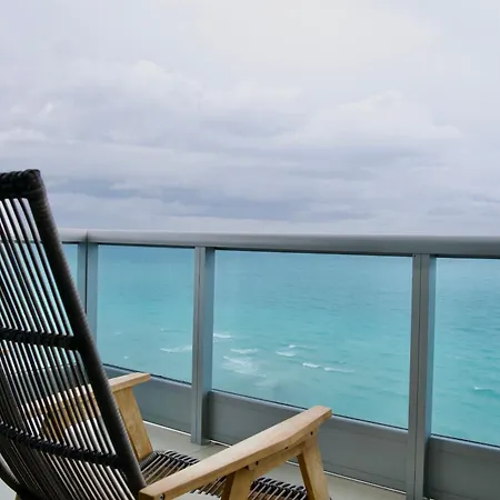 Monte Carlo Miami Beach Exterior photo
