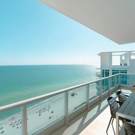 Monte Carlo Miami Beach Room photo